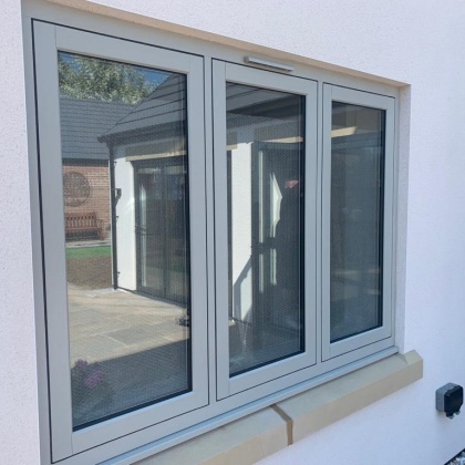 Flush-sash-Vuelta-PVCu-windows-by-Visage